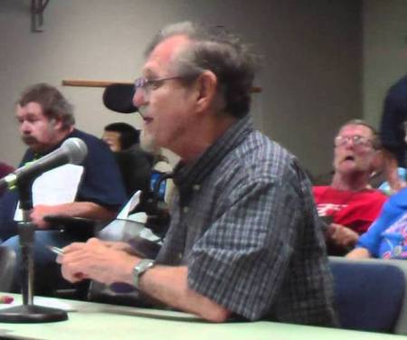 Roger Baker speaks to CAMPO committee, 14 Nov, 2011. Screengrab from YouTube video by Winter Patriot.